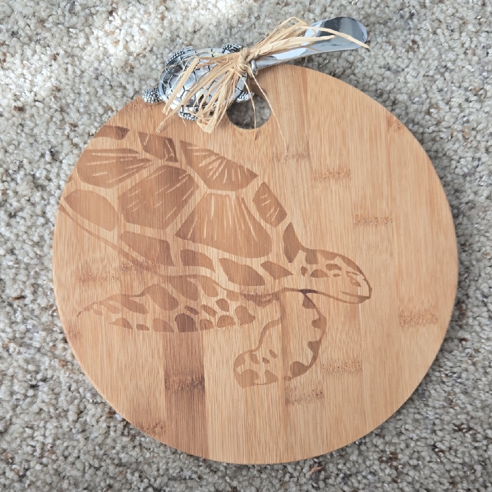 Round Bamboo Cheese Board with Turtle Design
